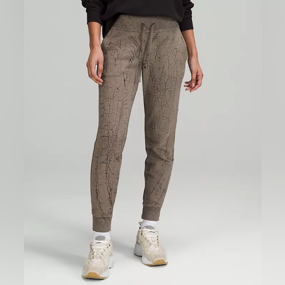 Lululemon Warm Down Jogger | 7/8 Length | Size 4